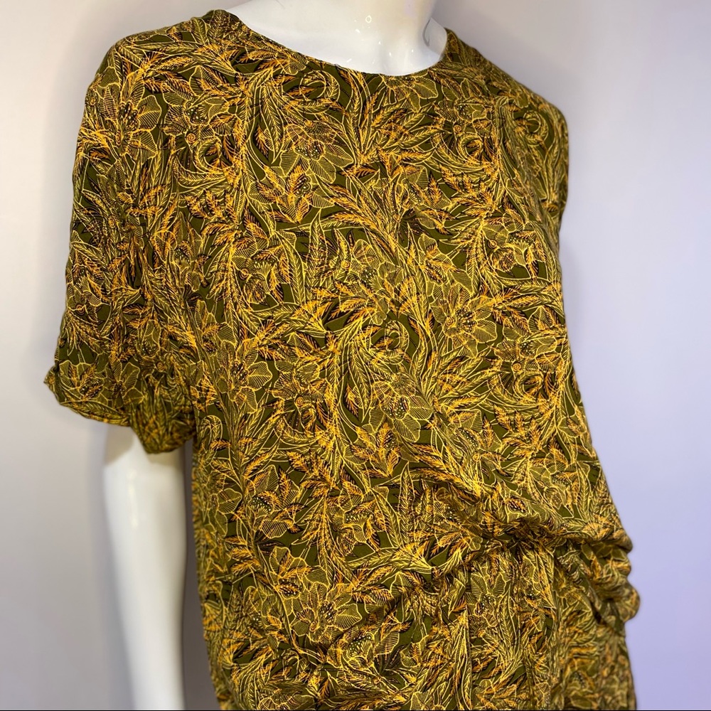 Green capri vintage two piece pant outfit